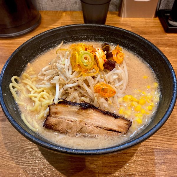 「味噌らぁめん ¥830円（辛ねぎ＋50円）」@麺処 青野の写真