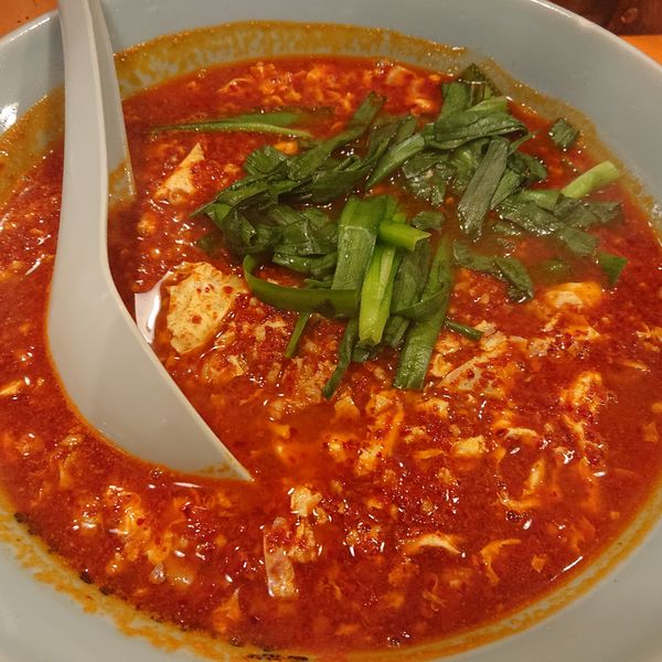 「タンタンメンニラトッピング950円メチャ辛」@元祖ニュータンタンメン本舗 品川店の写真