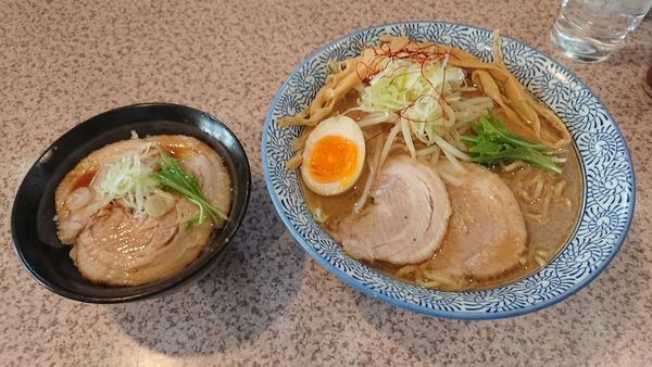 「味噌ラーメン 870円 + チャーシュー丼（大） 380円」@麺処 かつ善の写真