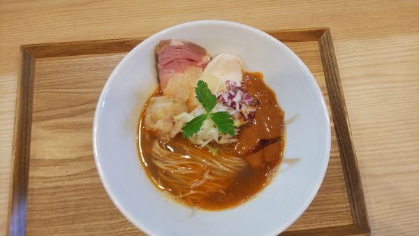 「限定海老そば」@らぁ麺 彩どりの写真