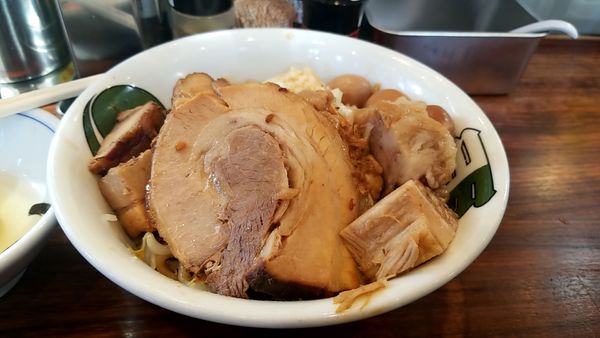 「雷汁ミニ無しそば880円+雷増350円」@雷 北松戸本店の写真