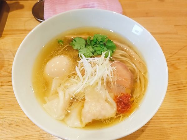 「塩そば」@地球の中華そばの写真