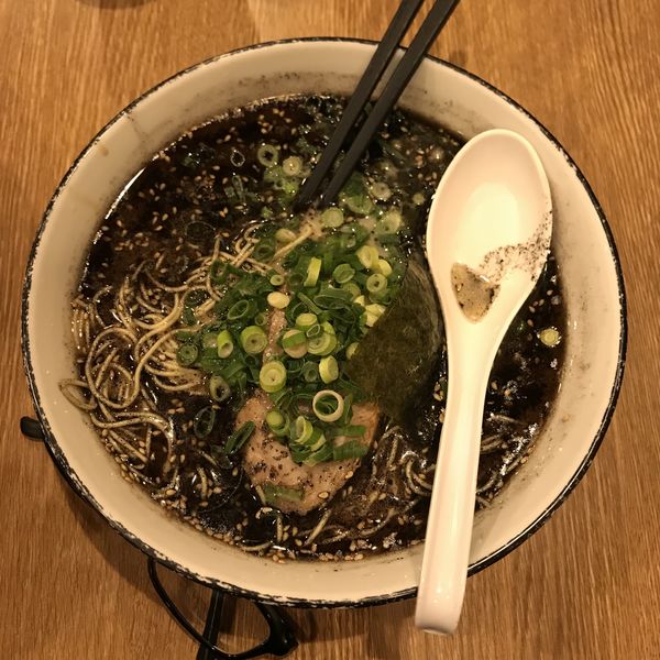 「黒博多ラーメン」@博多ラーメン 長浜や 府中店の写真