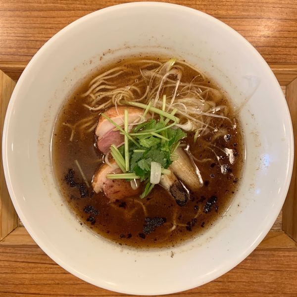 「鴨醤油そば (900円)」@そばるの写真