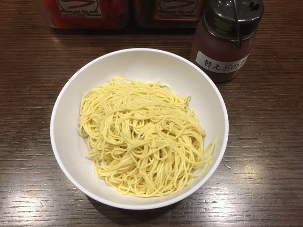 「替え玉」@東京じゃんがら ecute上野店の写真