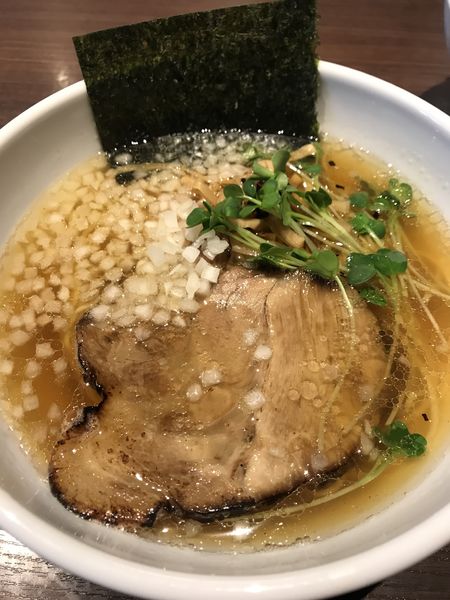 「淡麗煮干醤油ラーメン」@自家製麺 まかないへきるの写真