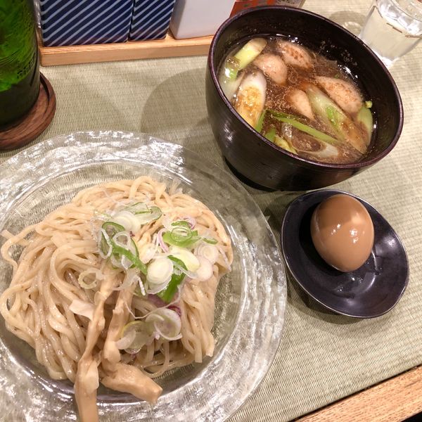 「鴨汁つけそば￥950＋煮玉子￥100」@らーめん 鴨to葱の写真