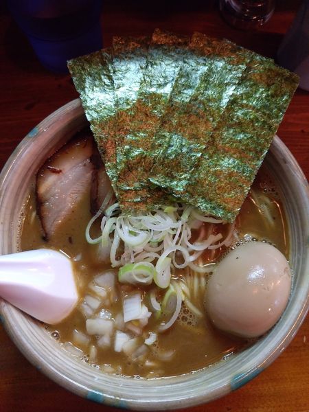 「濃厚らーめん+味玉+のり  ﾒﾝﾏ抜き」@らーめん つけめん 和み屋の写真