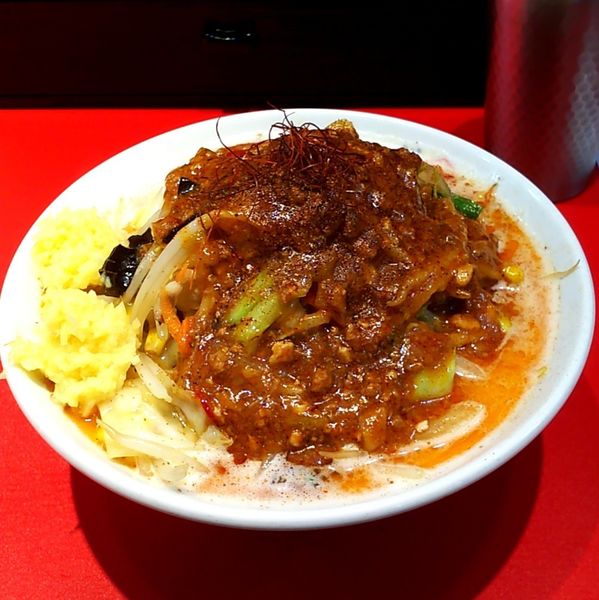 「麻辣タンメン」@濃厚タンメン かめしげの写真