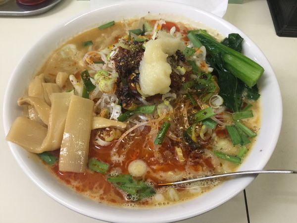 「【2020冬限定】ピリ辛みそラーメン(¥850+ライス無料)」@ビンギリの写真