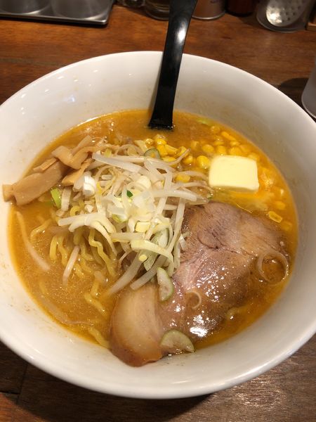 「味噌バタコーン880円」@札幌味噌麺 優の写真