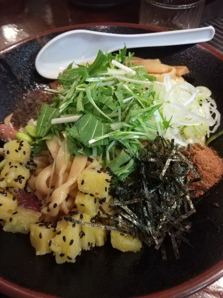 「油そば」@つけ麺 紅葉の写真