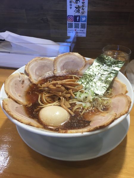 「特製肉そば」@自家製中華そば 麺の虜の写真