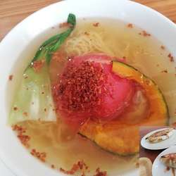 太陽のトマトラーメン