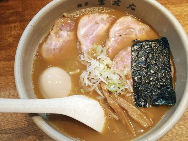 「味玉らーめん＋チャーシュー」@麺屋吉左右の写真
