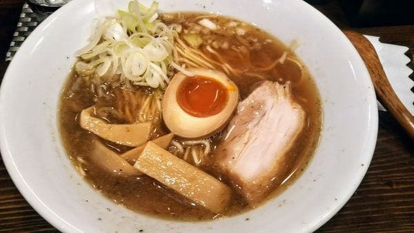 「純和風煮干しだし醤油らーめん」@日本橋 天馬の写真