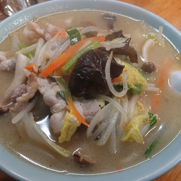 「野菜メン(900円)、餃子(500円)」@南京亭の写真