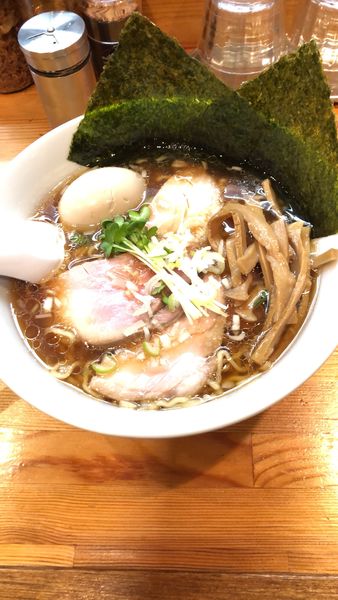 「醤油ラーメン」@らーめん わかつの写真