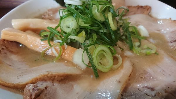 「濃厚煮干しそばスペシャル」@いりにぼの写真