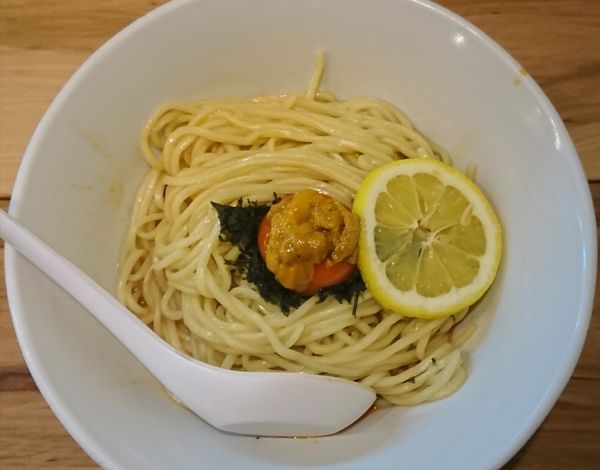 「【限定】かまたまぜそばクリィミーウニ ￥1000」@らーめん カッパハウスの写真