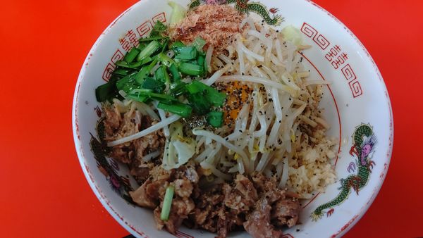 「白ひげ（まぜそば）」@赤ひげラーメン 那覇松山店の写真