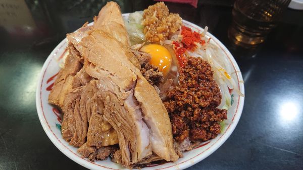 「まぜそばチャーシュー」@一麺惚 守護神の写真