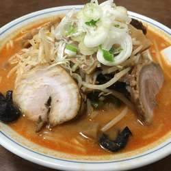 オロチョン味噌　1番　具の大盛、チャーシュー