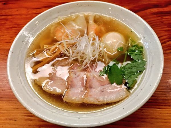 「特製塩らーめん」@純手打ち 麺と未来の写真