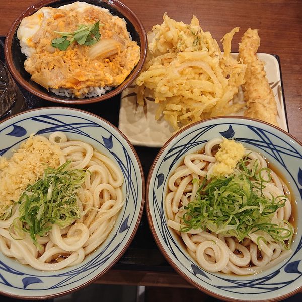 「ぶっかけうどん300円他」@丸亀製麺 横浜栄店の写真
