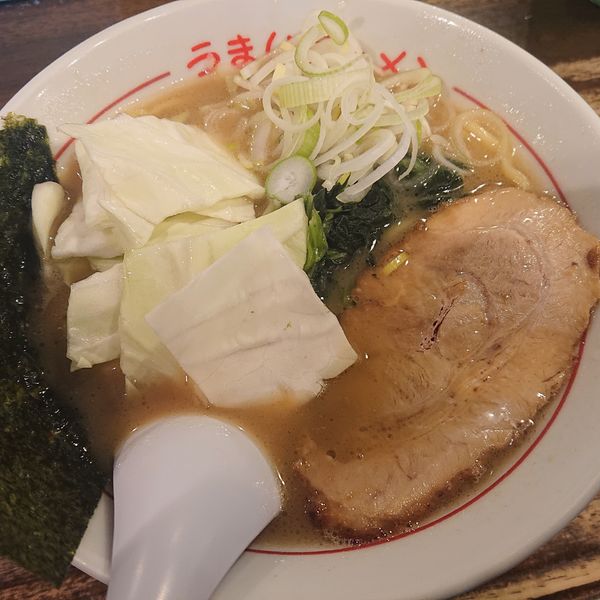 「うまいラーメンハーフ570円硬め」@松福 長浜海岸店の写真