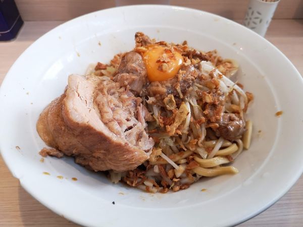 「ラーメン汁なし」@麺屋 味方の写真