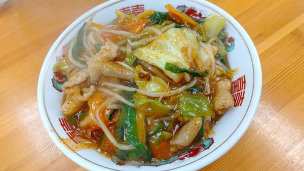 「ホルモン冷やし大盛り800円」@ホルモンラーメン 玄海の写真