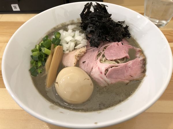 「濃厚煮干らーめん+味玉+和え玉ハーフ」@煮干らーめん 川むらの写真