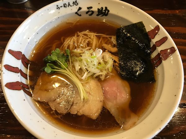 「醤油ラーメン」@らーめん処 くろ助の写真