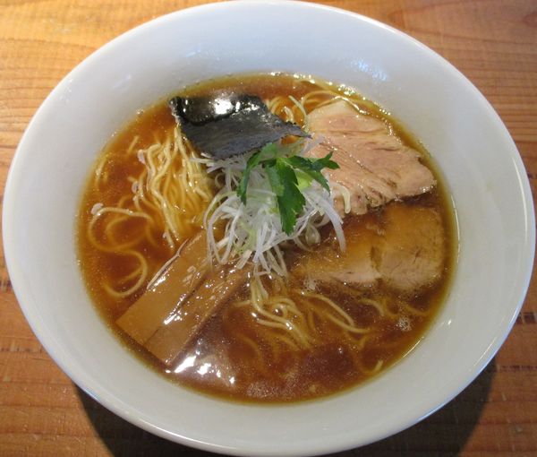 「中華そば　850円」@麺や ほころびの写真