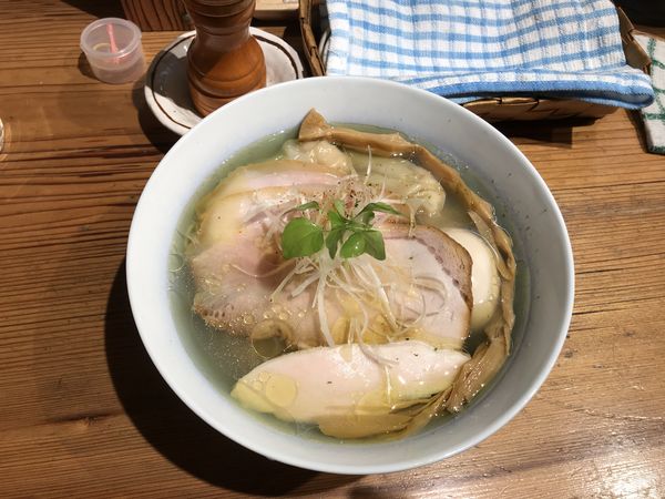 「特製塩ラーメン(1150円)」@ラーメン屋 トイ・ボックスの写真