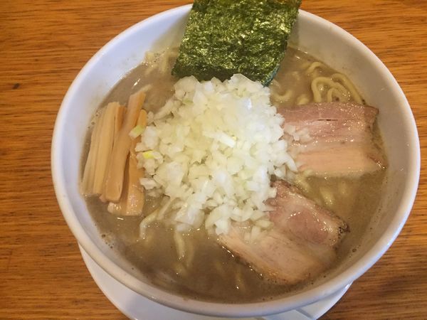 「煮干どろそば(中)¥850+玉ねぎ¥50」@煮干そば とみ田の写真