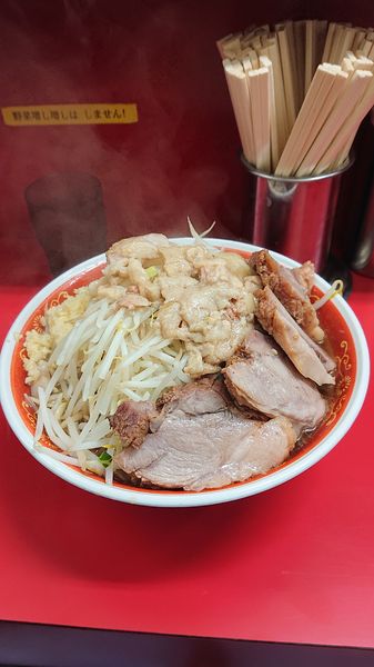 「大豚カタカタ  野菜マシ  ニンニク  油」@ラーメン二郎 上野毛店の写真