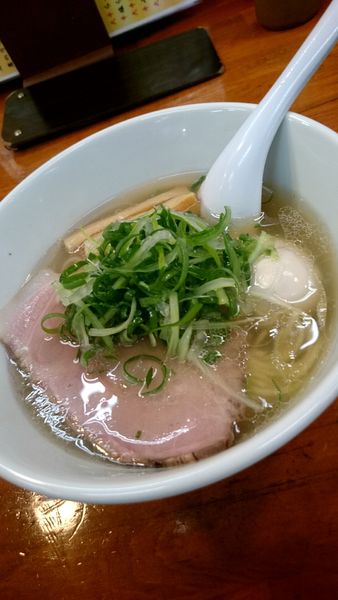 「メヌケ出汁潮らーめん   850円」@会津ばんだいらーめん 伊勢崎店の写真