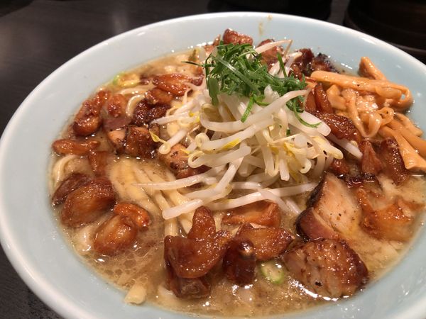 「ニンニクマジマジら〜麺 1000円」@麺屋武蔵 巌虎の写真