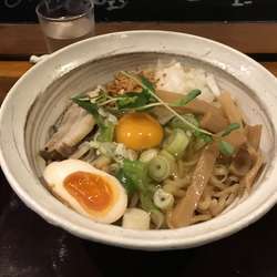 まぜそば(並盛)