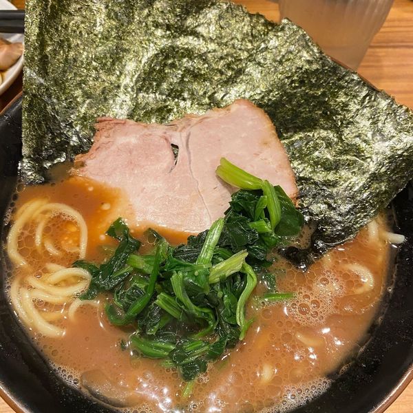 「らーめん」@横浜家系らーめん 輝道家の写真