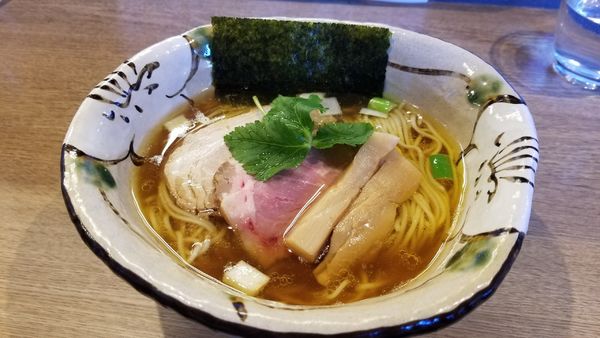 「生醤油らぁ麺」@麺屋 椿丸の写真