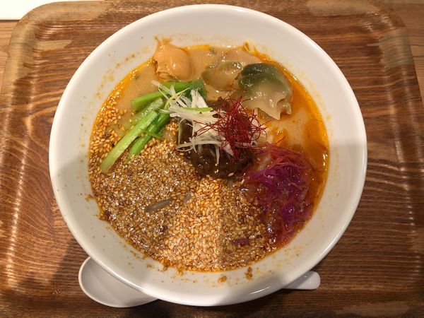「金ごまたんたん麺」@T’sたんたん ecute上野店の写真