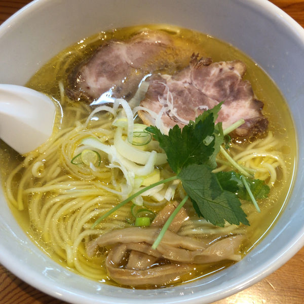 「塩ラーメン　770円」@麺屋 繁の写真
