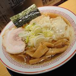 東京中華そば ワンタントッピング 800円