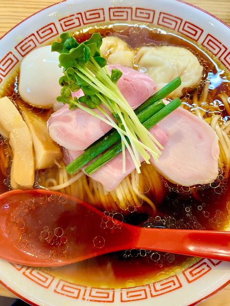 「(松)特級中華そば(醤油)950円」@自家製麺 くろ松の写真