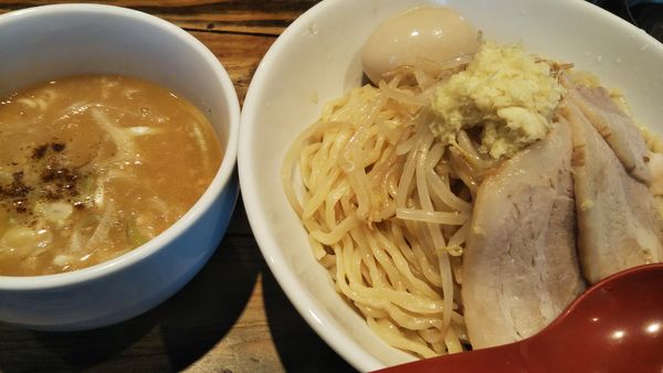 「特製みそつけ（水曜限定）＋中盛」@麺屋 翔 西新宿本店の写真