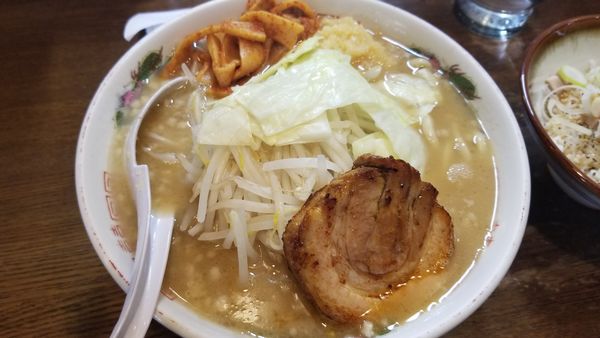 「3月限定　太郎3　こってり」@らあめん 寸八 総本店の写真