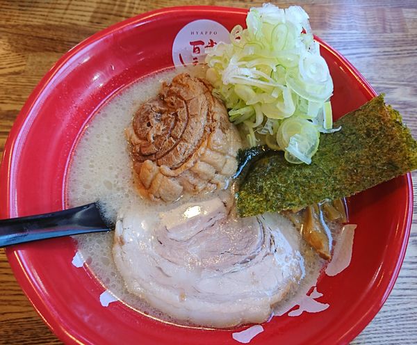 「百歩ラーメン￥720＋切り落としチャーシュー￥250」@百歩ラーメン 川越店の写真